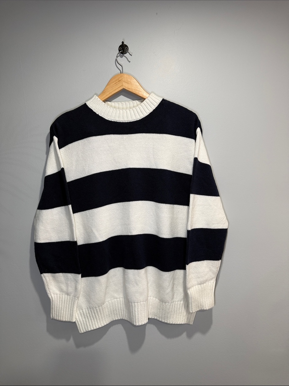 Striped Crewneck Sweater - Navy and White